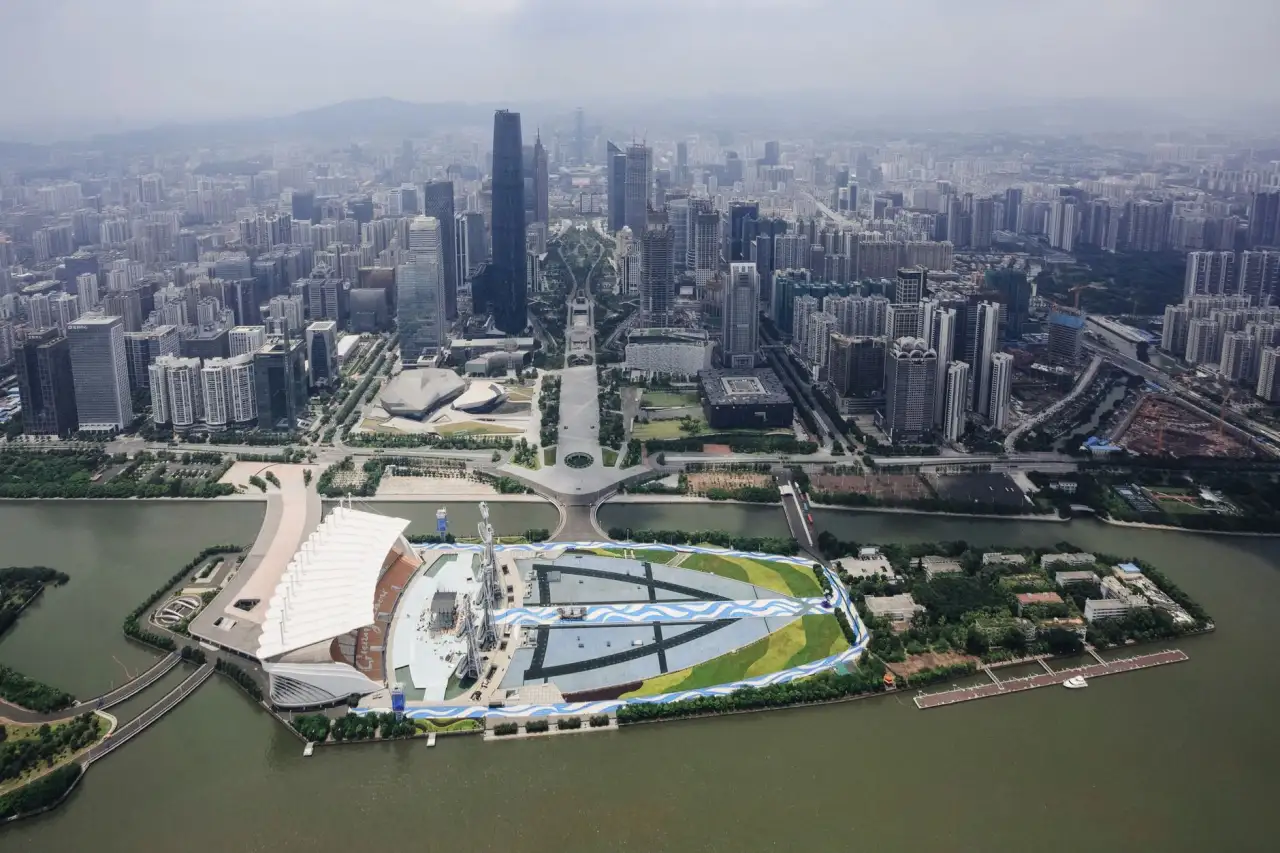 工业厂房通风系统节能改造：高效风机选型与配置方案解析