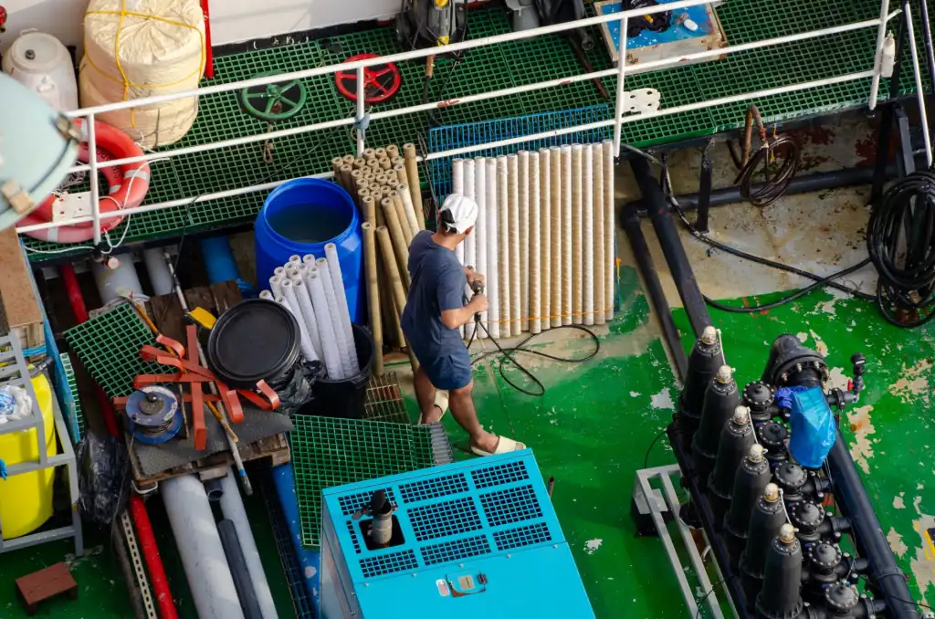消防排烟风机选型要点：高效离心风机在建筑施工中的关键应用