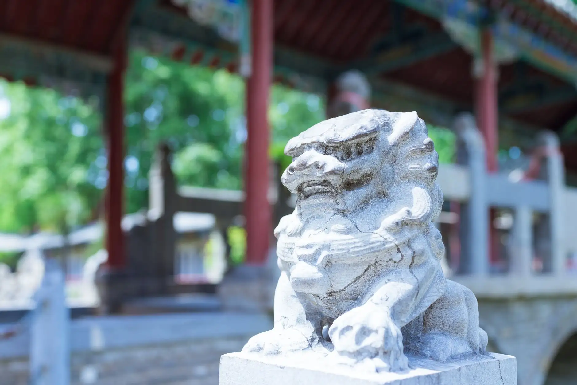 轴流风机与离心风机在通风系统中的性能对比与选型建议